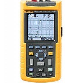 Fluke ScopeMeter 124/S - осциллограф цифровой с ко...